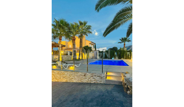 Reventa - Villa - Alfas del Pí - Costa Blanca