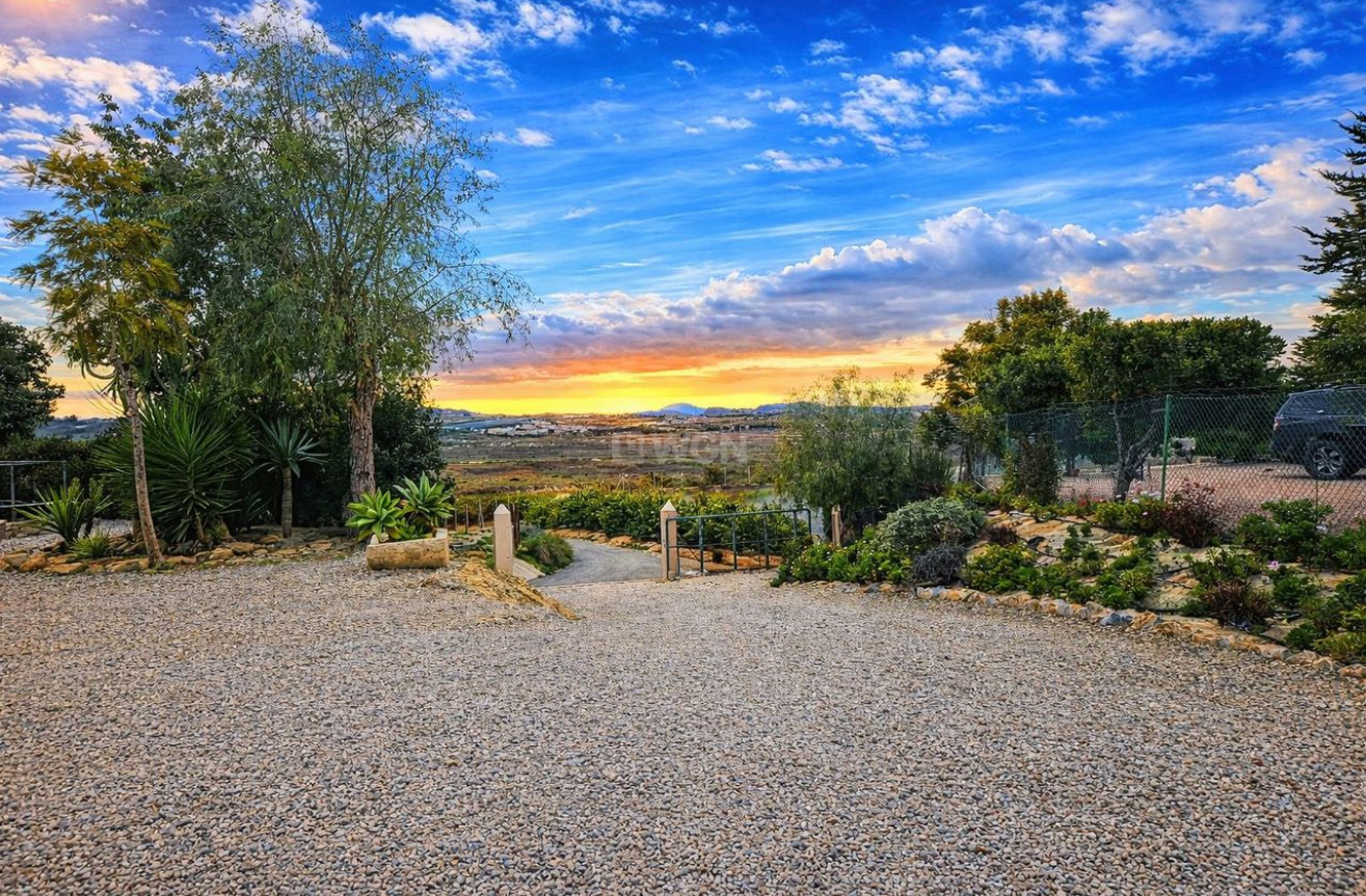 Odsprzedaż - Villa - Torremendo - Costa Blanca