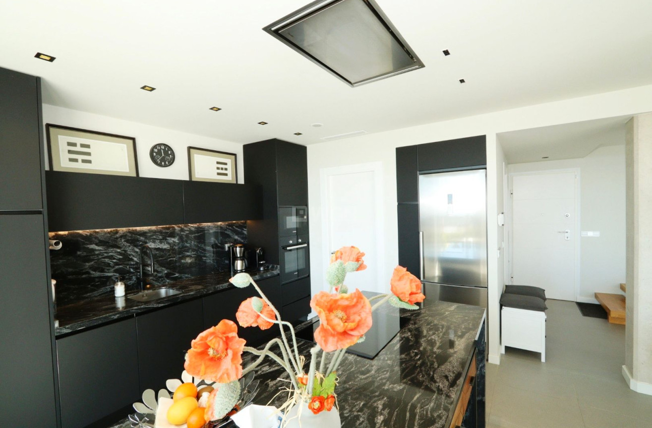 Odsprzedaż - Villa - Finestrat - Costa Blanca