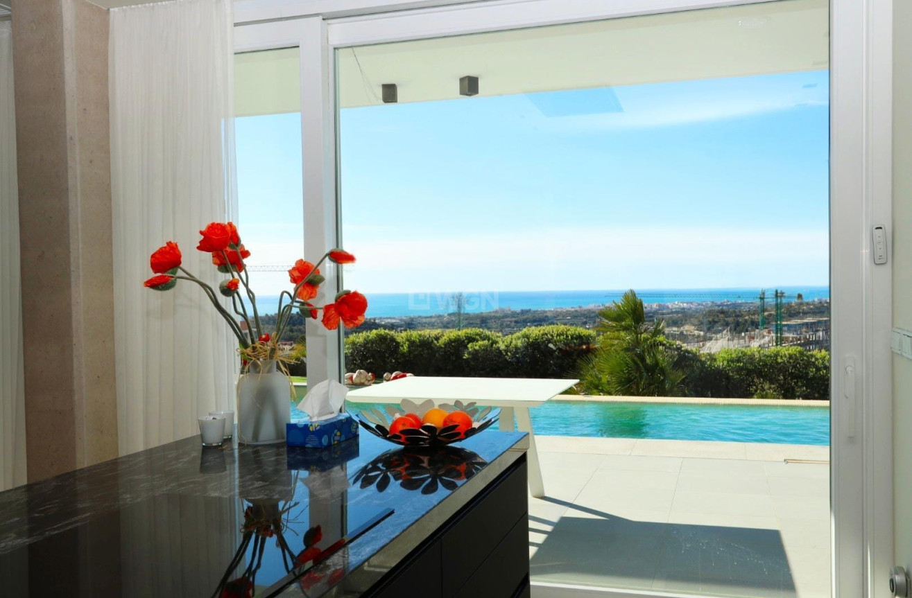 Odsprzedaż - Villa - Finestrat - Costa Blanca