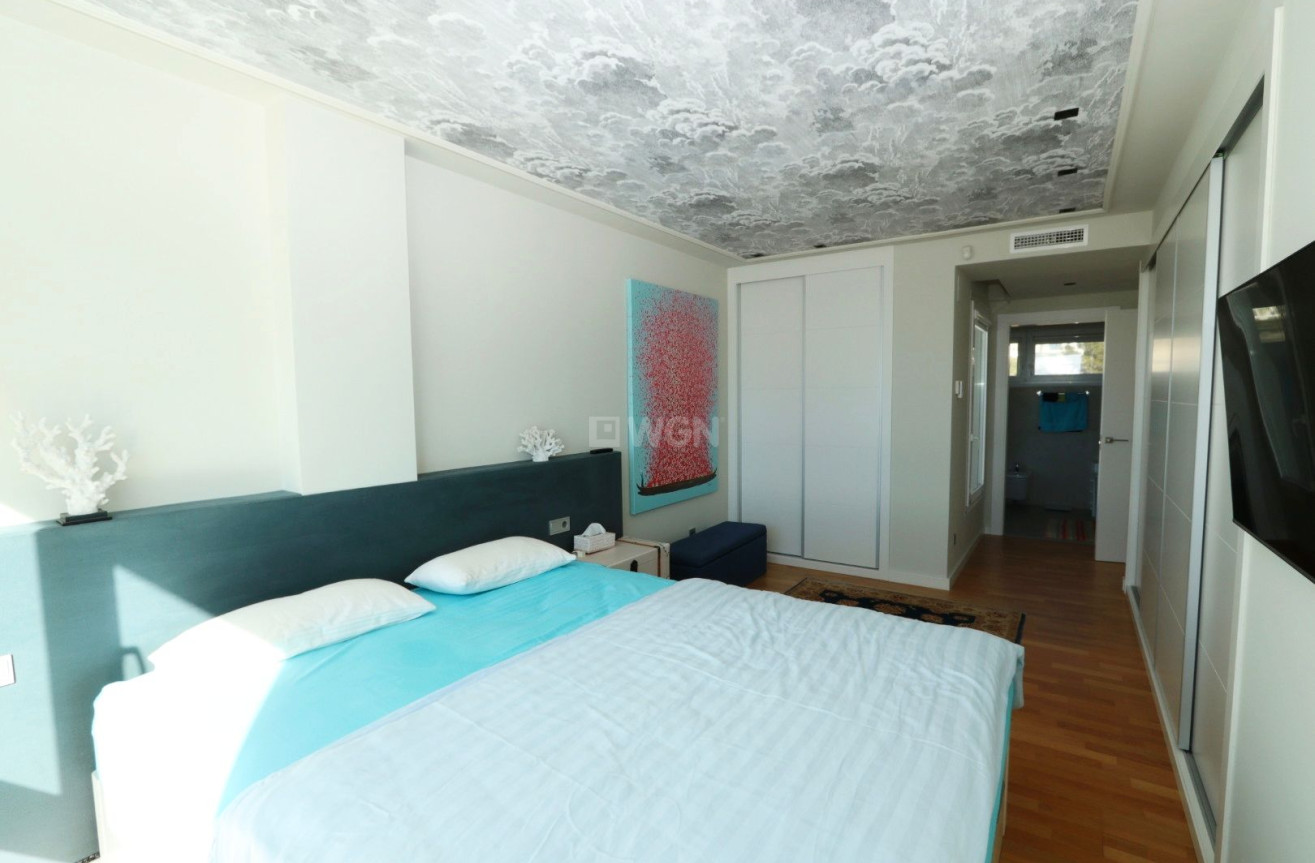 Odsprzedaż - Villa - Finestrat - Costa Blanca