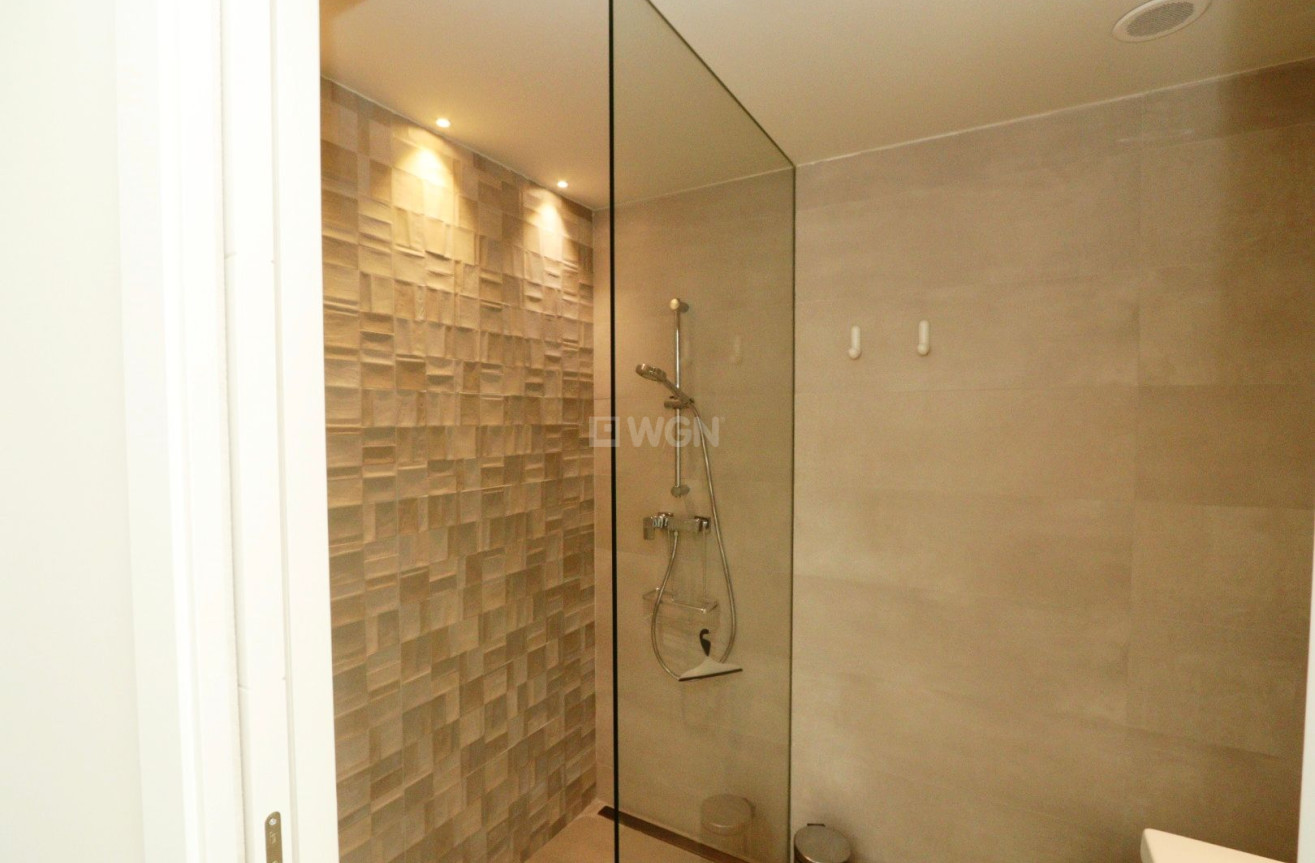 Odsprzedaż - Villa - Finestrat - Costa Blanca