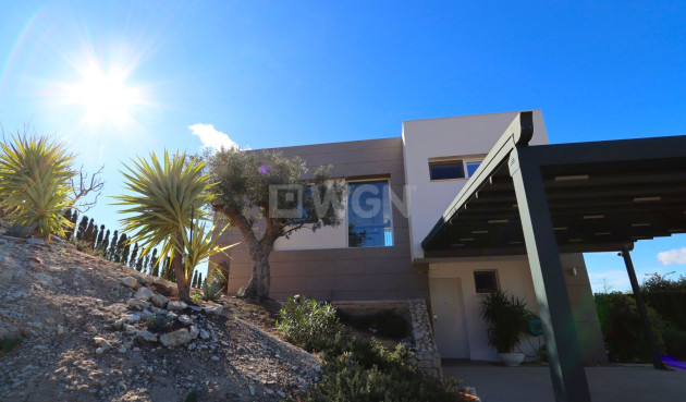 Odsprzedaż - Villa - Finestrat - Costa Blanca