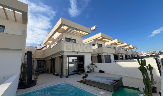 Resale - Villa - Los Montesinos - Costa Blanca