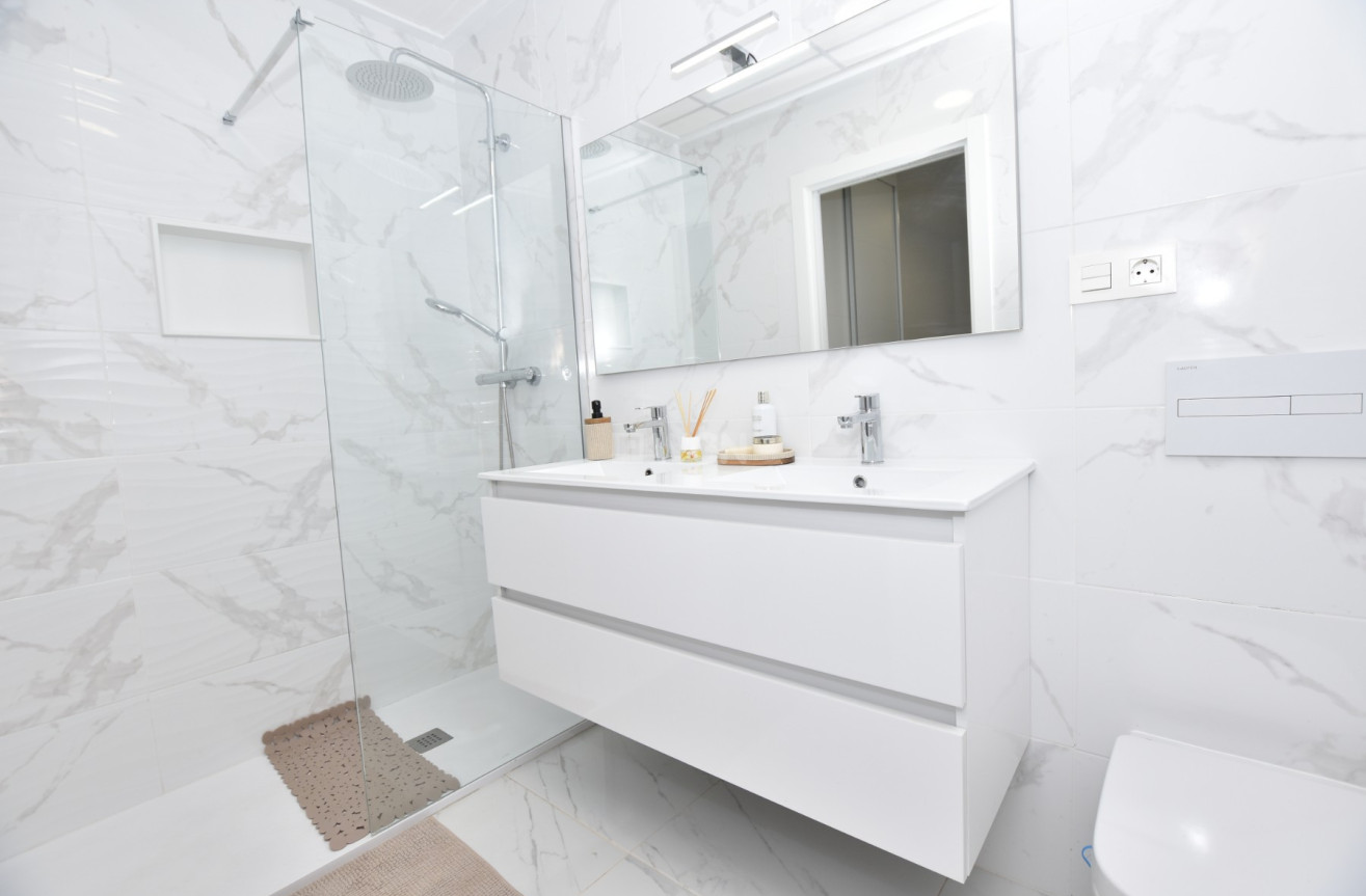 Resale - Villa - Los Montesinos - Costa Blanca