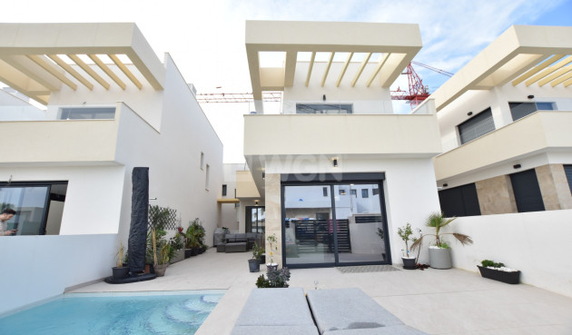 Resale - Villa - Los Montesinos - Costa Blanca