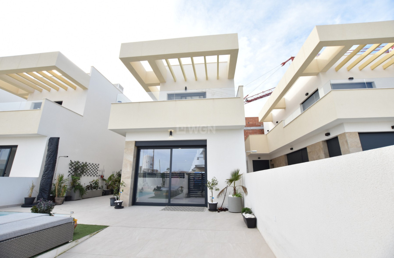 Resale - Villa - Los Montesinos - Costa Blanca
