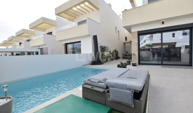 Resale - Villa - Los Montesinos - Costa Blanca