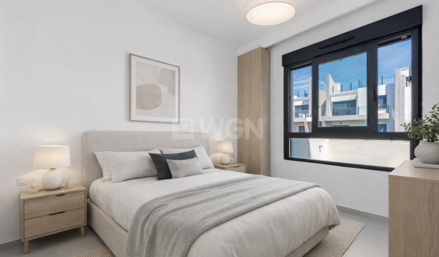 Odsprzedaż - Mieszkanie w bloku - San Miguel de Salinas - Inland