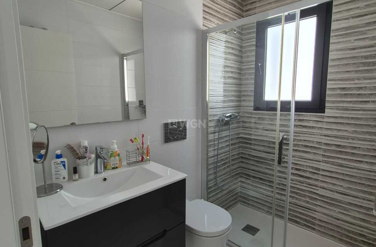 Odsprzedaż - Villa - Bigastro - Costa Blanca