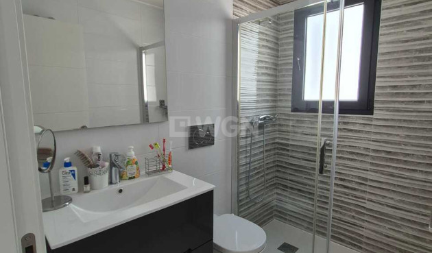 Odsprzedaż - Villa - Bigastro - Costa Blanca