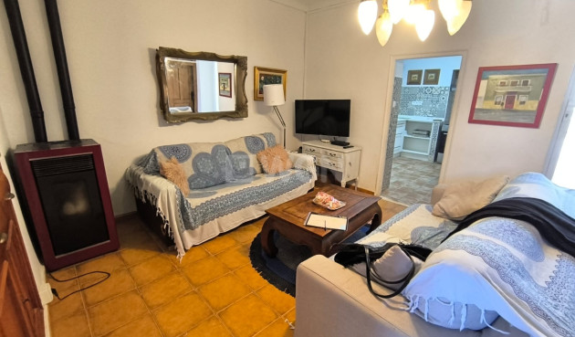 Wiederverkauf - Stadthaus - Raspay - Inland