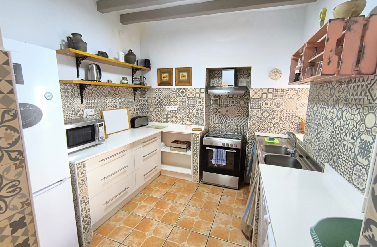 Wiederverkauf - Stadthaus - Raspay - Inland