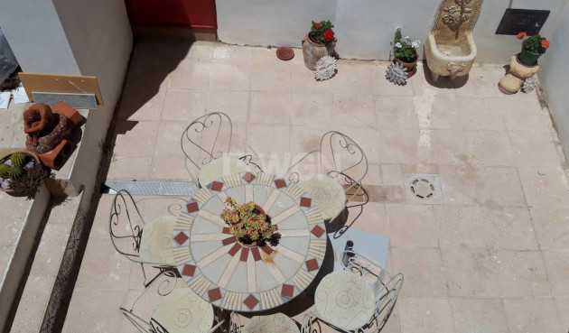 Wiederverkauf - Stadthaus - Raspay - Inland