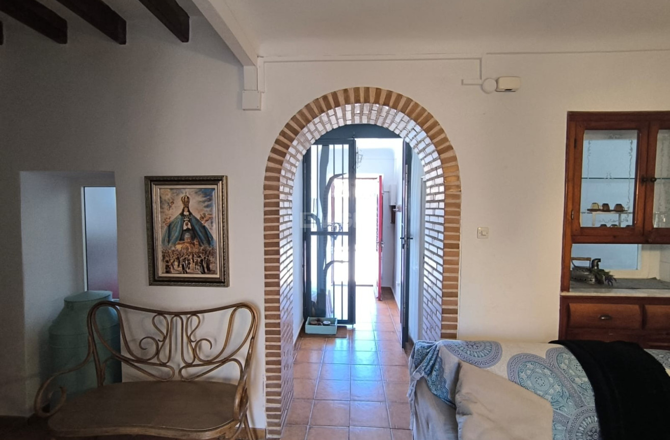 Wiederverkauf - Stadthaus - Raspay - Inland