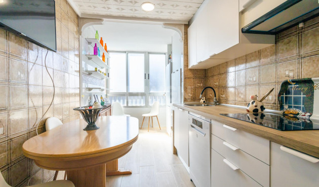 Resale - Apartment / flat - Torrevieja - Costa Blanca