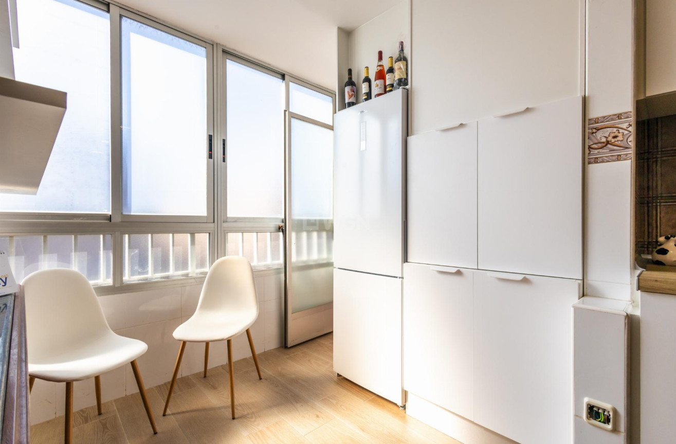 Resale - Apartment / flat - Torrevieja - Costa Blanca