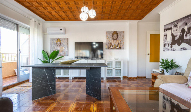 Resale - Apartment / flat - Torrevieja - Costa Blanca