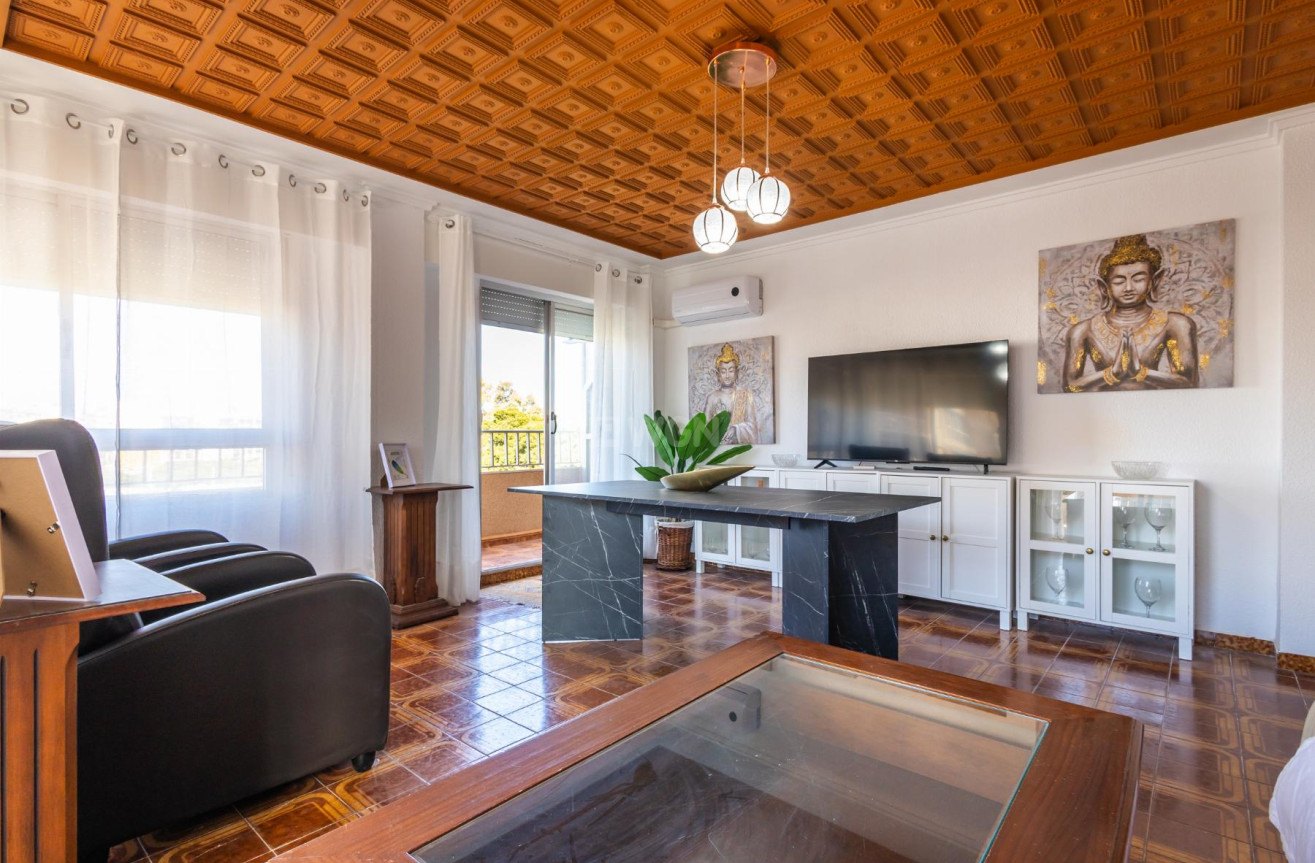 Resale - Apartment / flat - Torrevieja - Costa Blanca