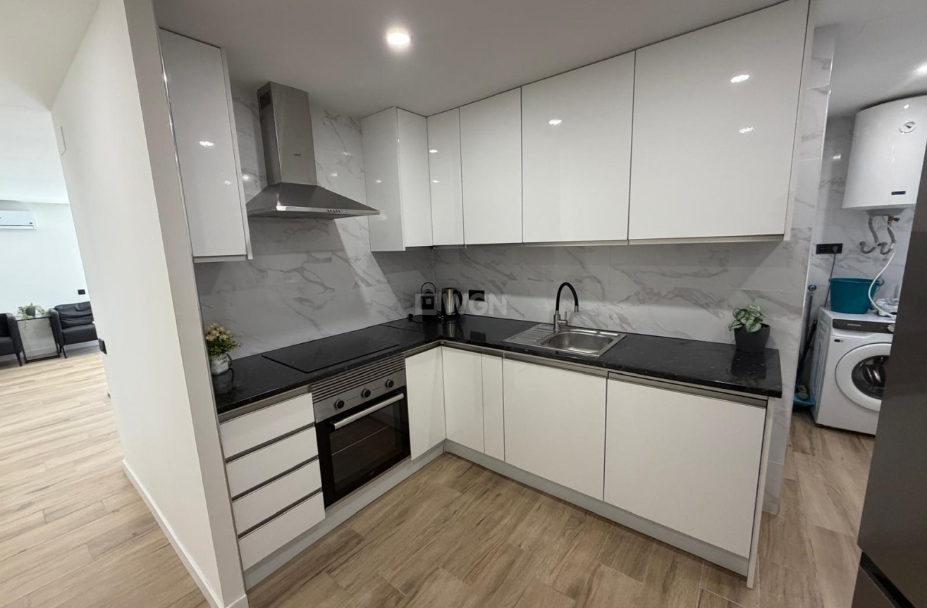 Reventa - Apartamento / piso - Torrevieja - Costa Blanca