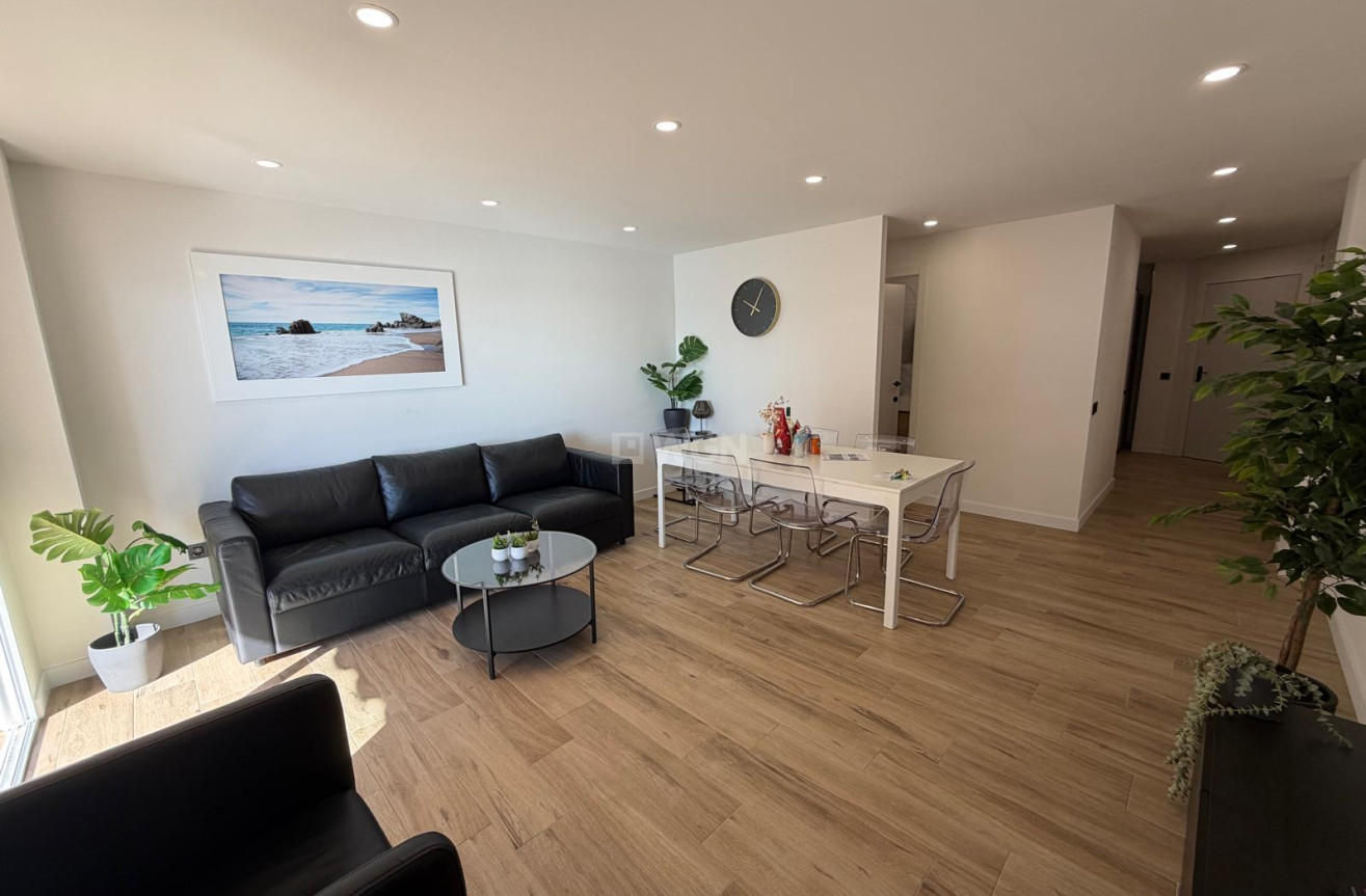 Reventa - Apartamento / piso - Torrevieja - Costa Blanca