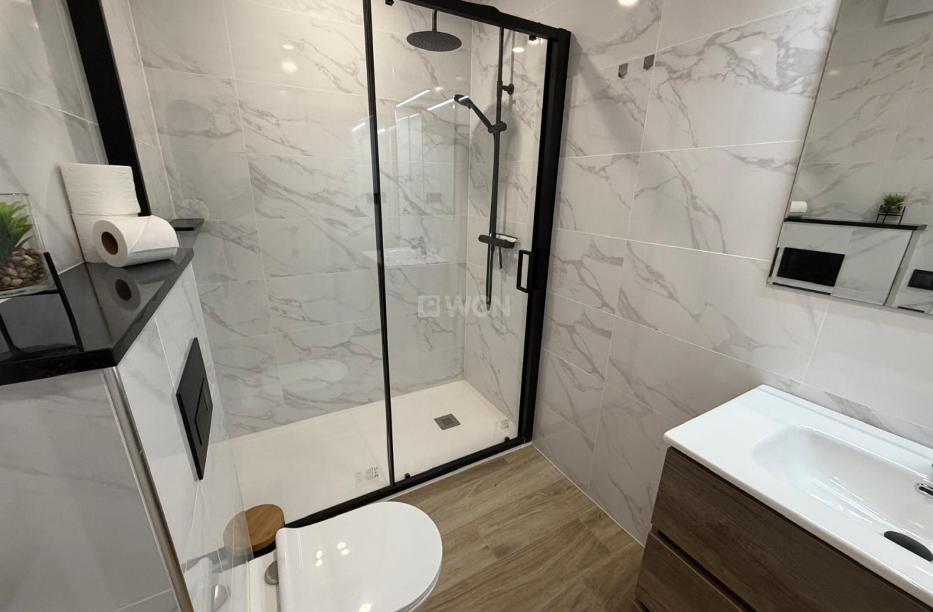 Reventa - Apartamento / piso - Torrevieja - Costa Blanca