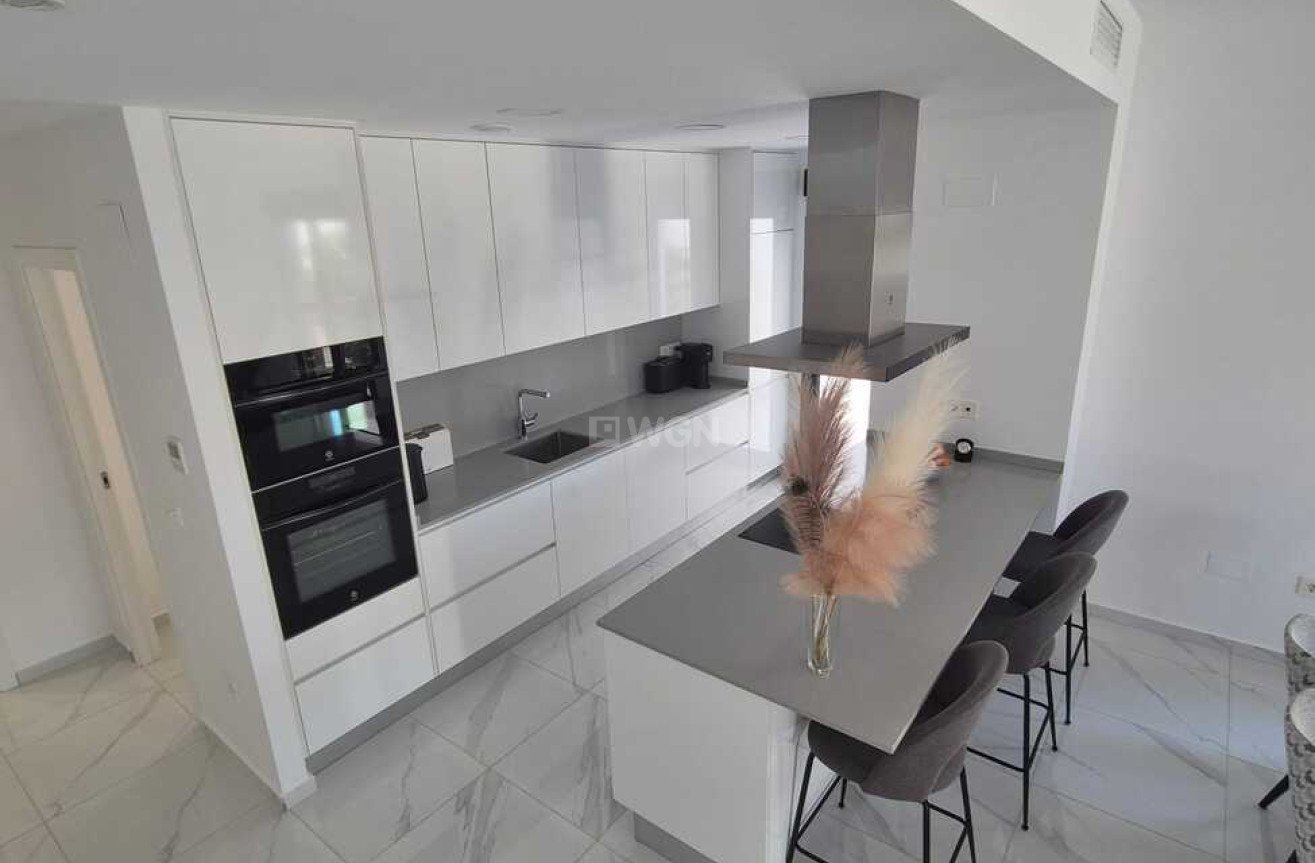 Odsprzedaż - Villa - Bigastro - Inland