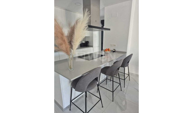 Odsprzedaż - Villa - Bigastro - Inland