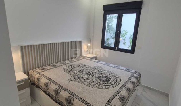 Odsprzedaż - Villa - Bigastro - Inland