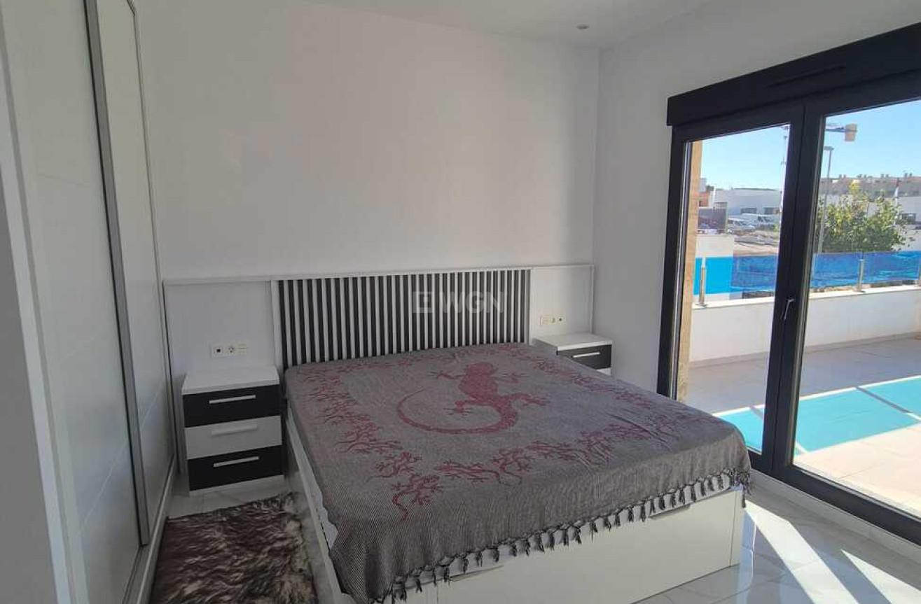 Odsprzedaż - Villa - Bigastro - Inland