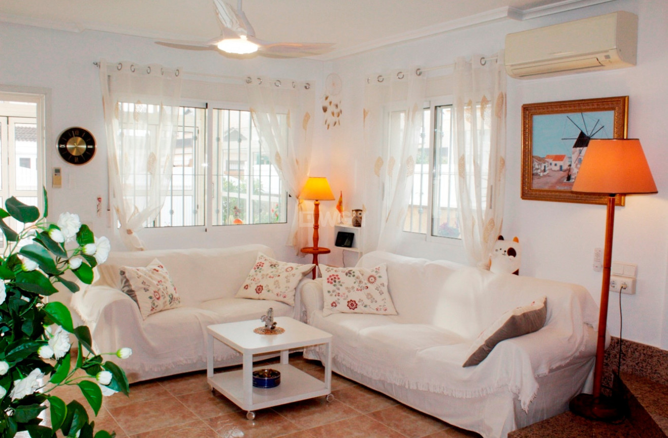 Reventa - Villa - Torre de la Horadada - Costa Blanca