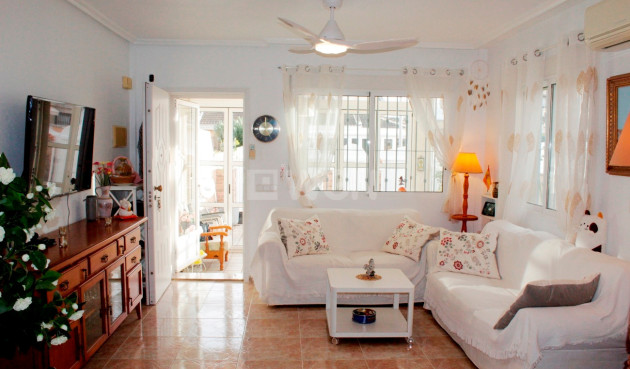 Reventa - Villa - Torre de la Horadada - Costa Blanca