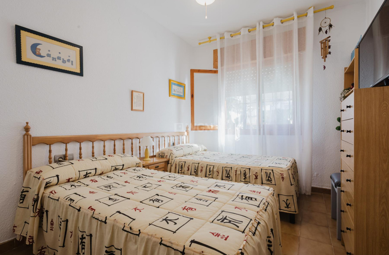 Odsprzedaż - Bungalow - Torrevieja - Costa Blanca
