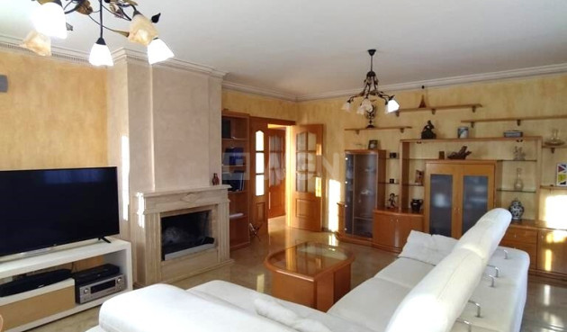 Reventa - Villa - Orihuela - LOS DESEMPARADOS