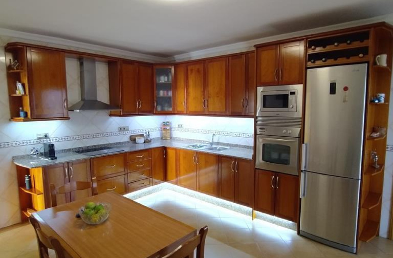 Reventa - Villa - Orihuela - LOS DESEMPARADOS