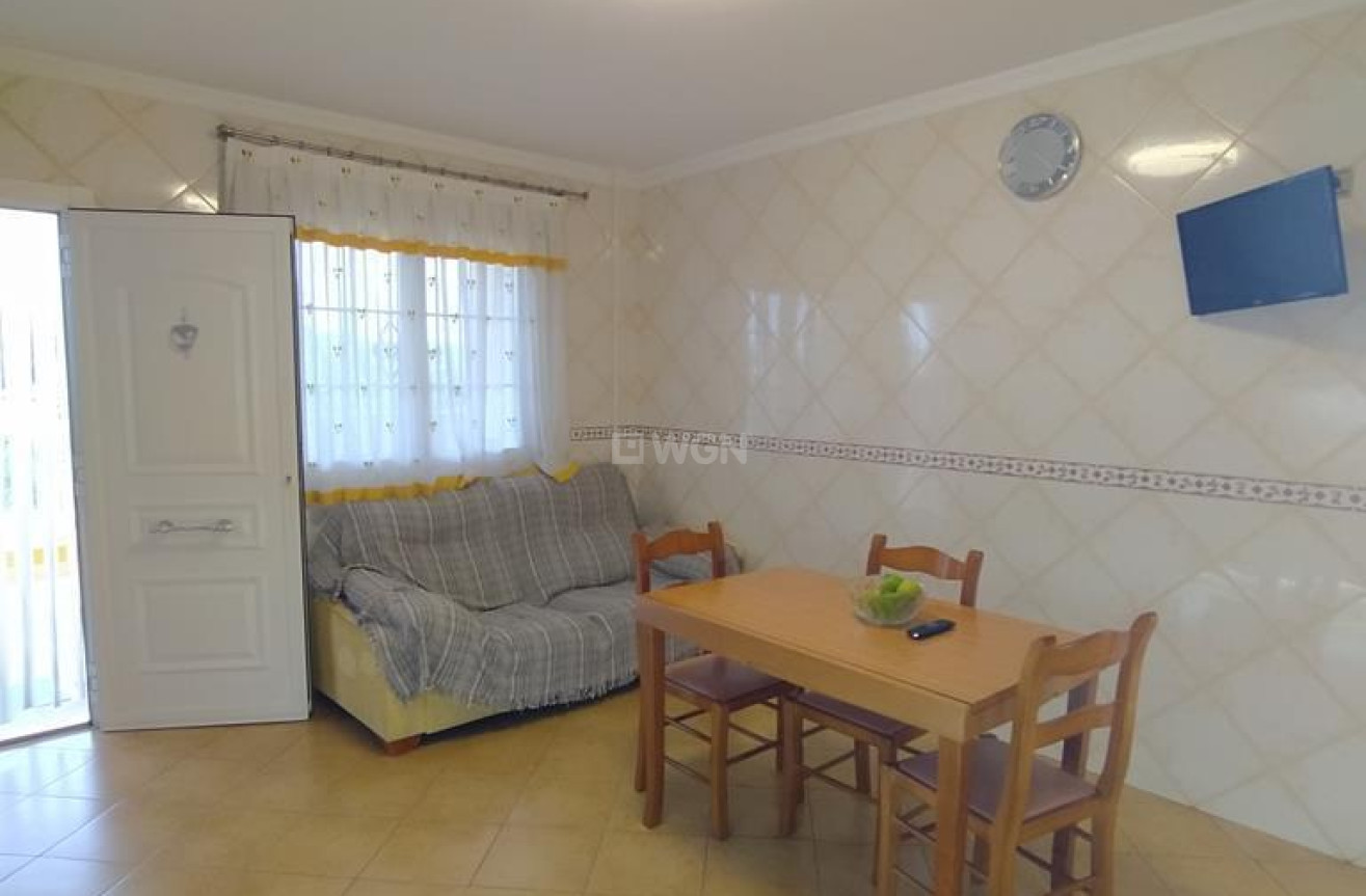 Reventa - Villa - Orihuela - LOS DESEMPARADOS