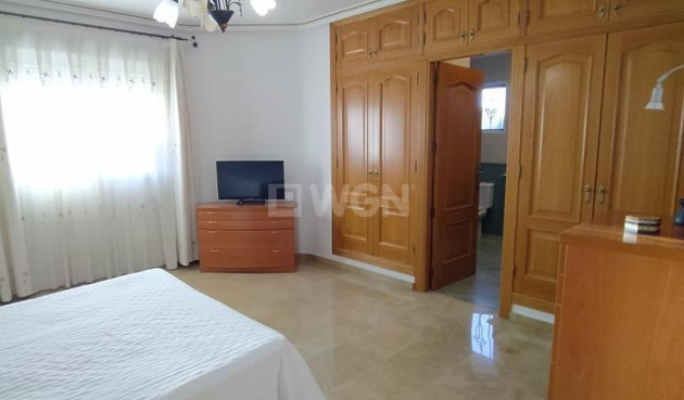 Reventa - Villa - Orihuela - LOS DESEMPARADOS