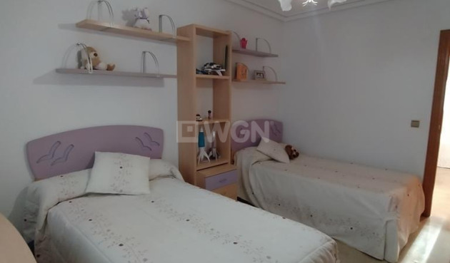 Reventa - Villa - Orihuela - LOS DESEMPARADOS