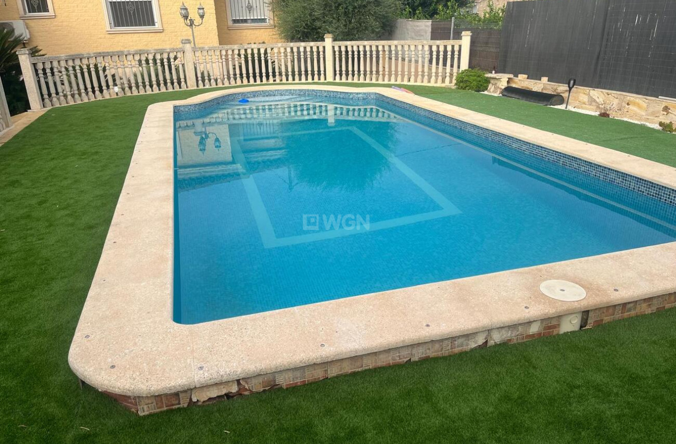 Reventa - Villa - Orihuela - LOS DESEMPARADOS