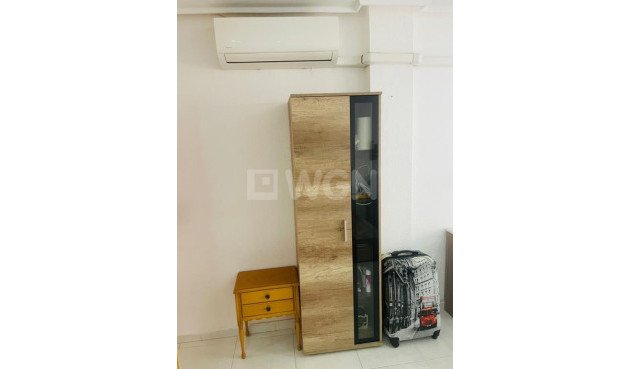 Odsprzedaż - Mieszkanie w bloku - Torrevieja - HABANERAS - LA LOMA