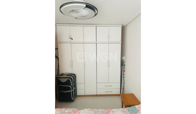 Odsprzedaż - Mieszkanie w bloku - Torrevieja - HABANERAS - LA LOMA