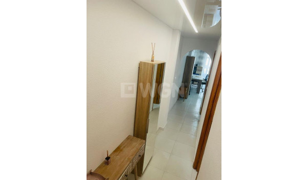 Odsprzedaż - Mieszkanie w bloku - Torrevieja - HABANERAS - LA LOMA