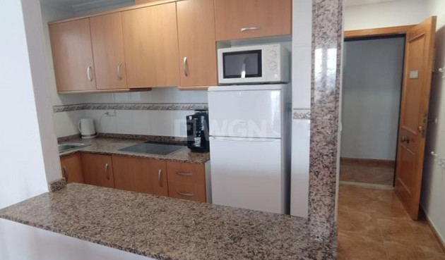 Wiederverkauf - Wohnung - Torrevieja - CASCO URBANO