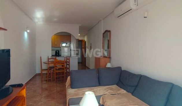Wiederverkauf - Wohnung - Torrevieja - CASCO URBANO