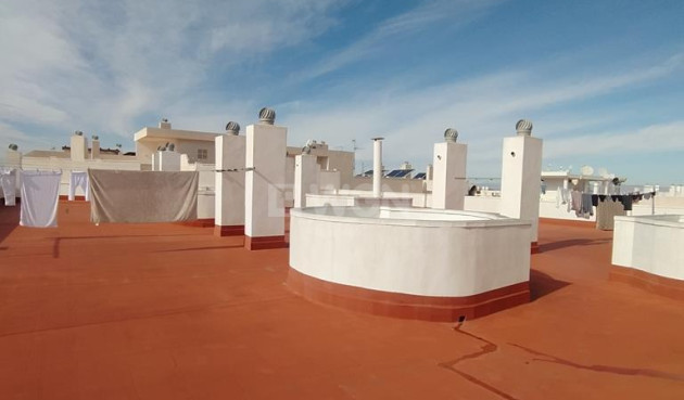 Wiederverkauf - Wohnung - Torrevieja - CASCO URBANO