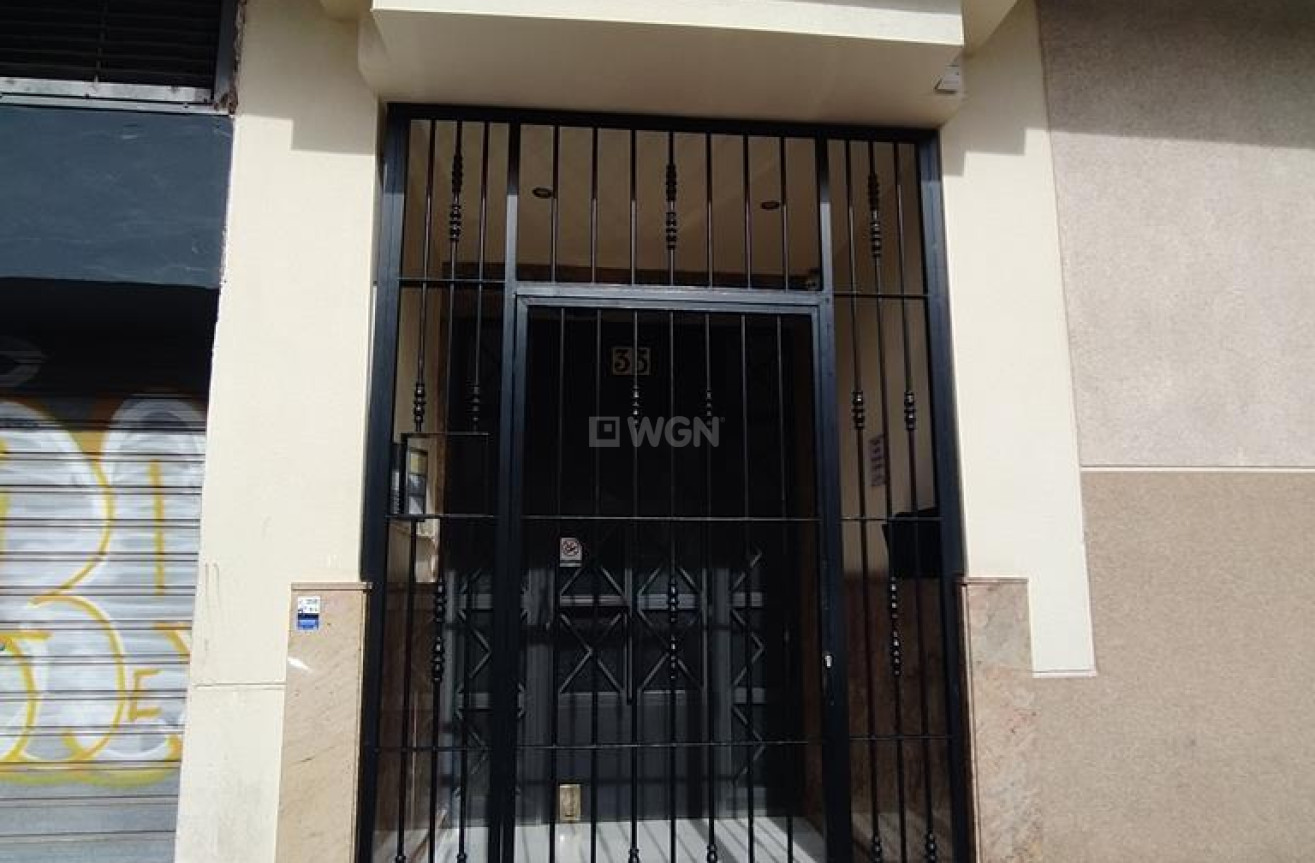Wiederverkauf - Wohnung - Torrevieja - CASCO URBANO
