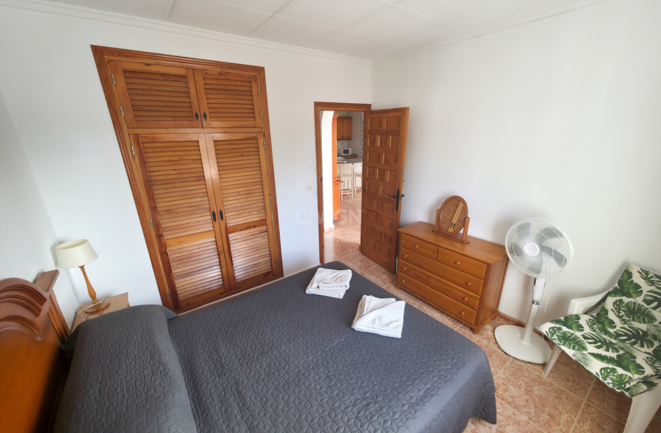 Resale - Villa - Torrevieja - Costa Blanca