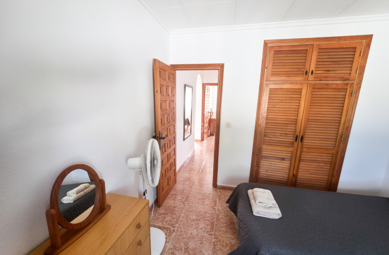 Resale - Villa - Torrevieja - Costa Blanca