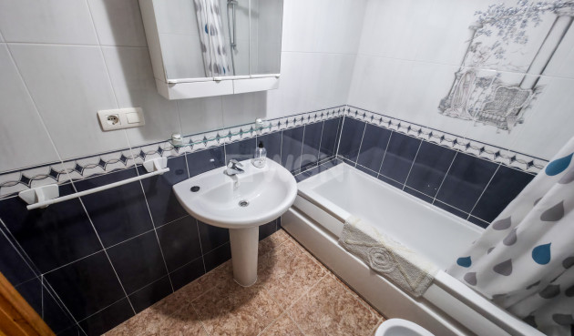 Resale - Villa - Torrevieja - Costa Blanca