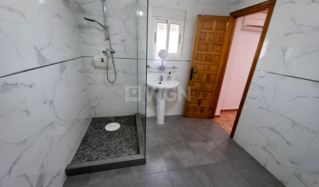 Resale - Villa - Torrevieja - Costa Blanca